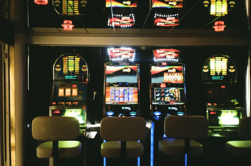 When Winning Becomes the Trap: The Hidden Danger of Hot Streaks for Australian Slot Players
